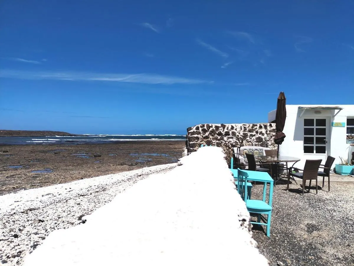 Holiday home Beachfront Two Bedrooms House Casa Toral Majanicho
